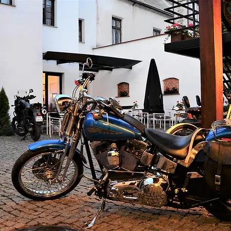 Beskid Hotel 3*