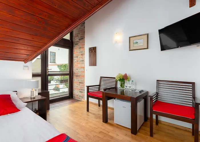 贝斯基德酒店 3* Milówka